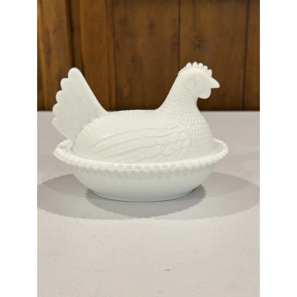 VTG Indiana Glass Company White Milk Glass Beaded Hen on a Nest Candy Dish/Bowl